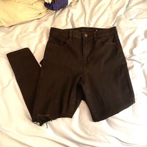 American Eagle Black Super Hi-Rise Jeggings